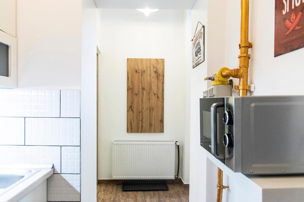 Astoria Tiny Apartment Budapest Luaran gambar